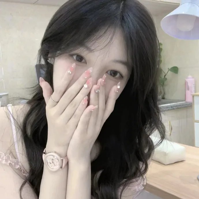 只有黑夜的女子
